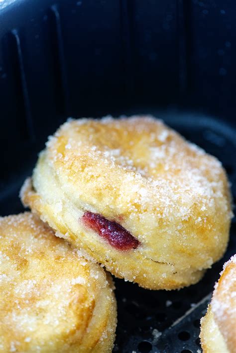 30 Scrumptious Air Fryer Dessert Recipes for Sweet Treats - Happy Muncher