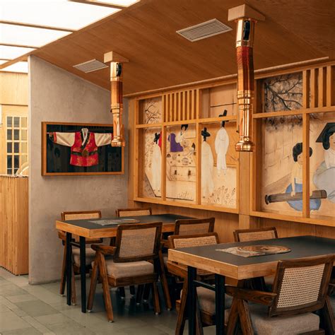 Head over to Plum by Bent Chair in Delhi for a one-of-a-kind experience ...