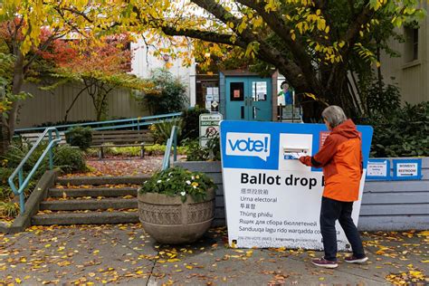 It's Election Day Today!!! : r/Seattle