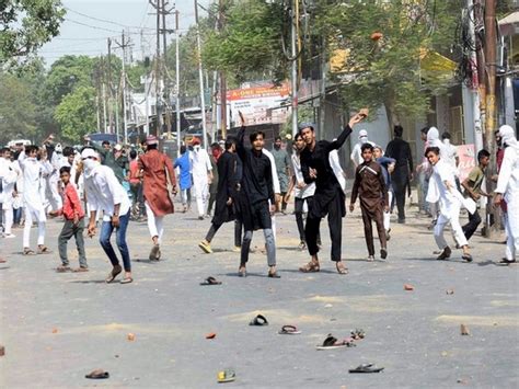 Controversial remarks row: 357 arrested so far from 9 districts of UP ...