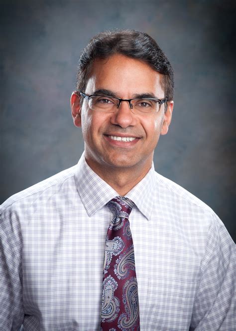 Deepak Khanna, MD