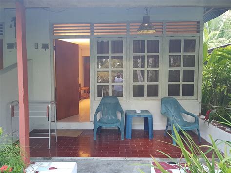 MAHU LODGE (Saparua) - Lodge Reviews, Photos, Rate Comparison - Tripadvisor