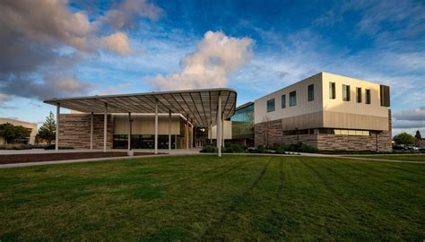 Higher Education Guide 2022—Betty Irene Moore School of Nursing at UC ...