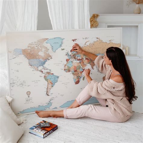 Push Pin World Map 的图像结果