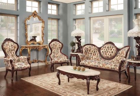 French Provincial Furniture