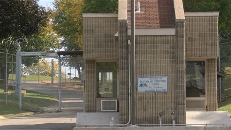 Update: Staff member identified in East Moline Correctional Center ...