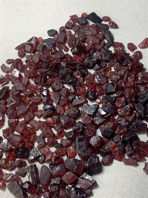 Birthstone Chart: Find Your Birthstone Associated with Each Month – Folkmarketgems