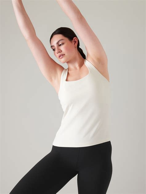 Transcend Scoop Built-In Bra Tank A-C | Athleta