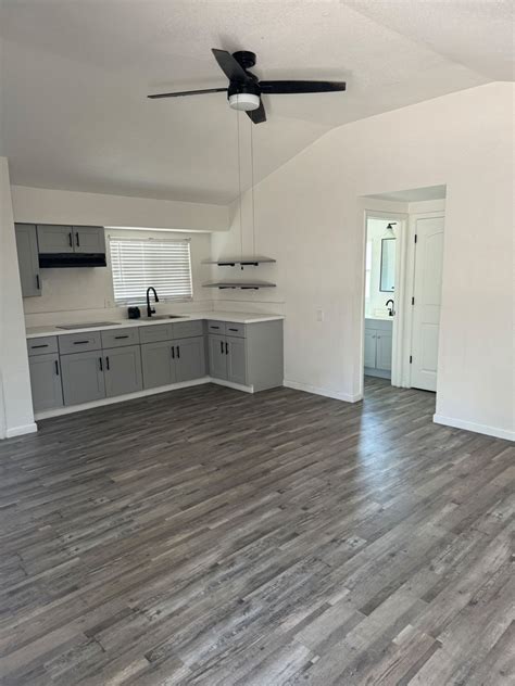 956 Fulton Ave - Fox Property Management