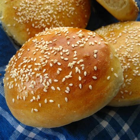Sesame Seed Bun In Spanish at Kai Haddon blog