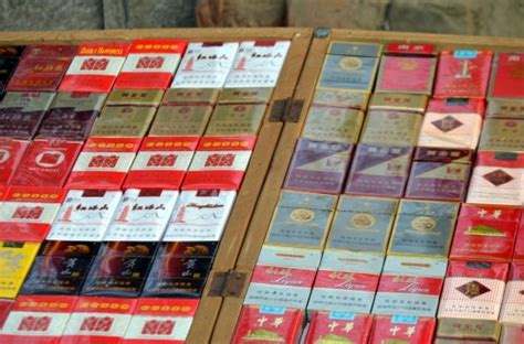 国内最热销的4种香烟，“老烟民”基本都抽过，你知道是哪些吗？|香烟|烟民|红双喜_新浪新闻