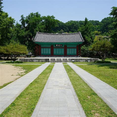 JEONJUHYANGGYO CONFUCIAN SCHOOL (2025) All You Need to Know BEFORE You ...
