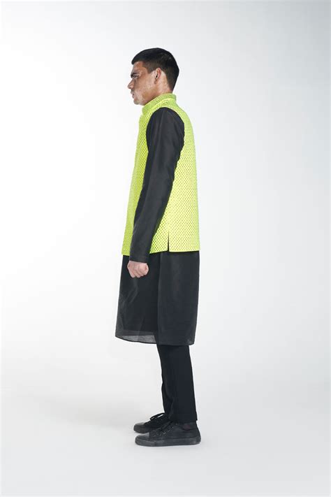 Men Neon Green Blink – ITRH Clothings Pvt. Ltd