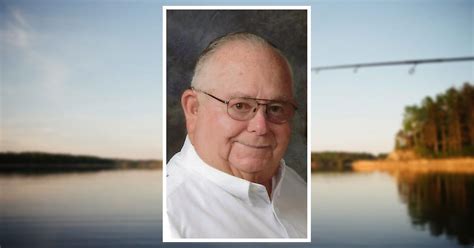 Obituary | Russell Parrish | DEN HERDER FUNERAL HOME, INC.