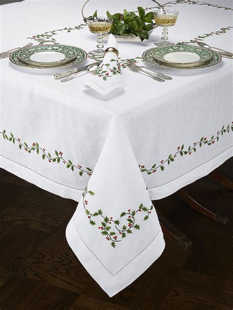 Christmas Holly Table Collection - Fine Table Linens - Schweitzer Linen ...