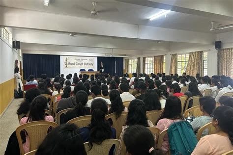 JSS Law College Mysore Campus: Photos, Virtual Tour