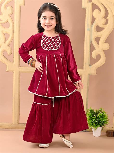 Buy Superminis Velvet Gotta Patti Three Fourth Sleeves Kurti Sharara ...