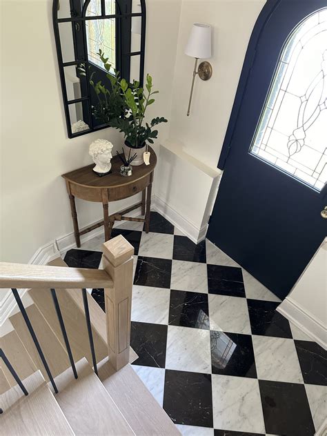 Checkerboard Floor: St Laurent & Statuario Venato - Marble Trend ...