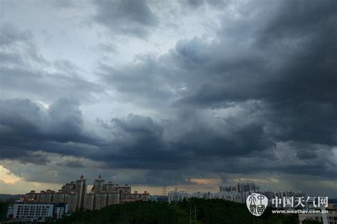 台风逼近崇左风起云涌-广西高清图片-中国天气网