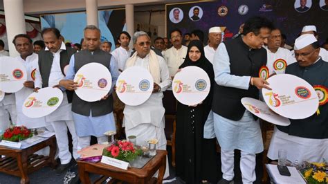 ಸಿದ್ದರಾಮಯ್ಯ ಸರ್ಕಾರದಿಂದ ಕೋಟ್ಯಾಂತರ ರೂಪಾಯಿ ಕಾಮಗಾರಿ ಉದ್ಘಾಟನೆ, ಅಡಿಗಲ್ಲು ...