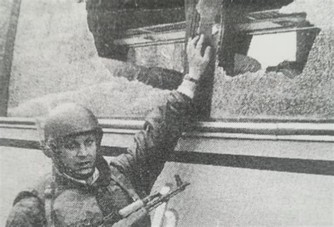 DRAMATIČNA AKCIJA NA KRVAVI USKRS! Preživio rešetanje autobusa: ‘Srećom ...