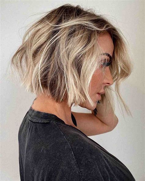 36 Prettiest Short Layered Haircuts That Add Life to Your Hair