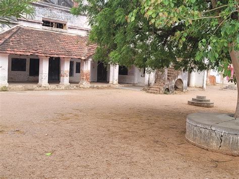 Colonel Sofiya studied till Class 5 in Chhatarpur