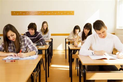 Study: High Standardized Test Scores Don't Translate to Better Cognition