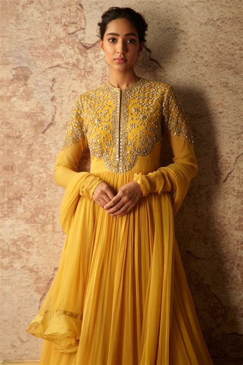 ZAINA – Ridhi Mehra