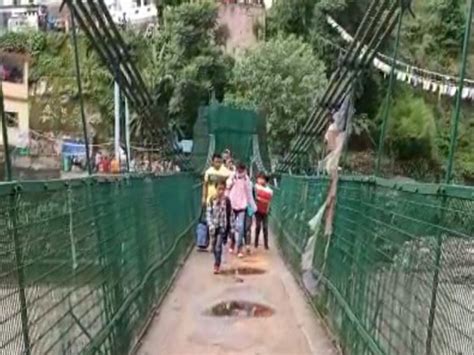 U'khand: International Swing Bridge opened briefly after request from ...