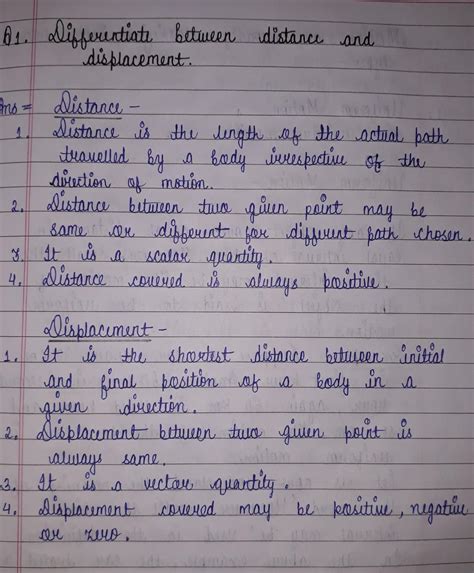 Distance and displacement difference between - Brainly.in