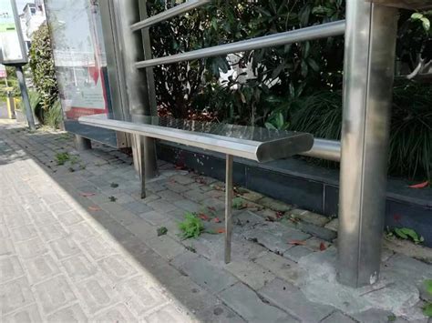 公共设施路边休息长凳子高清图片下载_红动中国