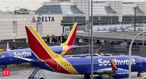 southwest airlines: US Winter Storm: Southwest Airlines cancels over ...