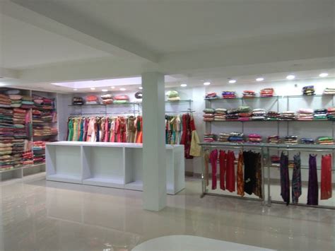 Cloth Shop Local Area 的图像结果