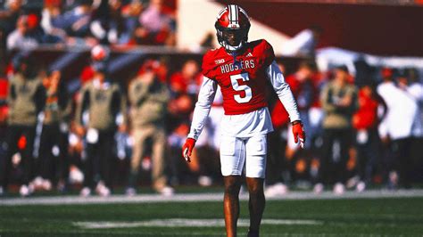 'Mr. Irrelevant:' Patriots select Kobee Minor with last pick in 2025 ...