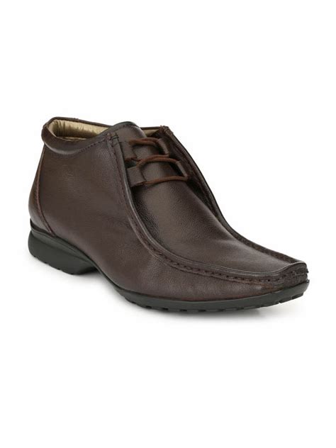 Men Boots | Buy Leather Boots for Men Online at Best Prices in India