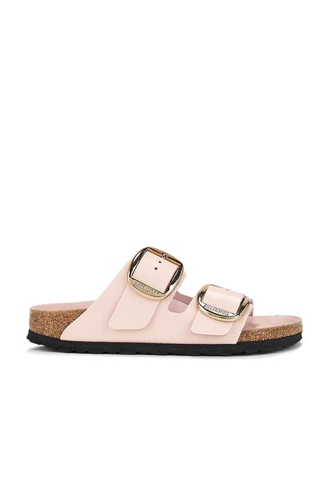 BIRKENSTOCK Arizona Big Buckle Sandal in Light Rose | REVOLVE