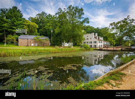 Travel the historic Chesapeake and Ohio Canal on this virtual tour Minimalist Minimalist