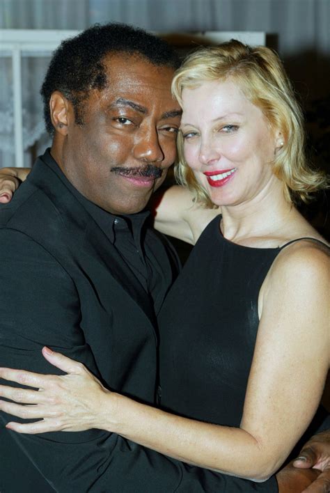 Gwen Stark's Instagram, Twitter & Facebook on IDCrawl