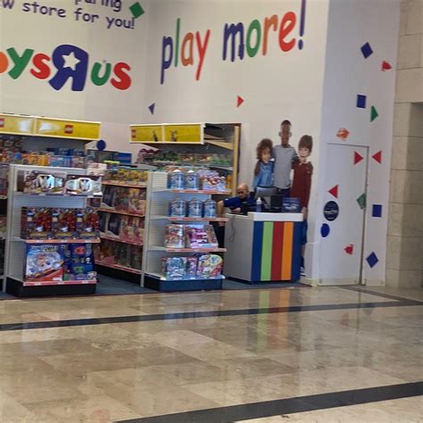 TOYS 'R' US (2025) All You Need to Know BEFORE You Go (with Photos ...