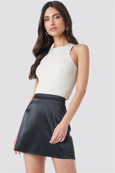 Satin Mini Skirt Black | na-kd.com