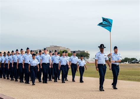 Air Force Basic Training Graduation 的图像结果