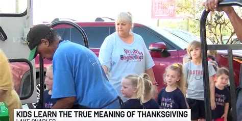 Local kids learn true meaning of Thanksgiving by donating food