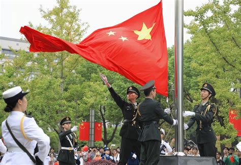 江南大学举行庆祝中华人民共和国成立73周年升旗仪式-江南大学新闻网