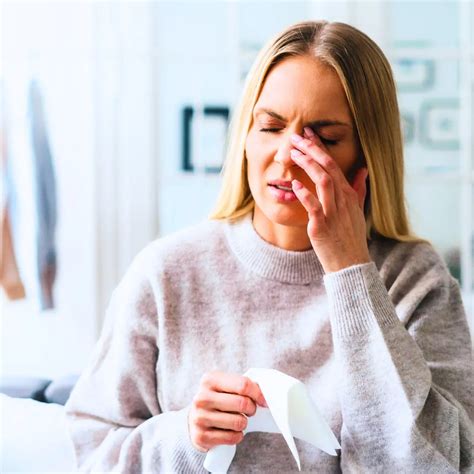 Can Dry Eye Cause Blindness? Eye Doctor Explains - eyeFACTS