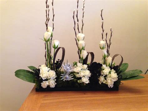 Contemporary Flower Arrangement Ideas