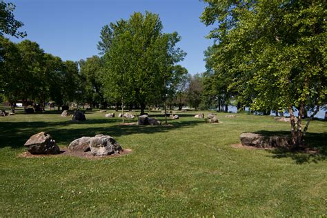 Illiniwek Forest Preserve | River Action, Inc.