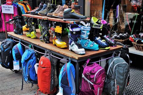 Believe It! This Epic Dream Job Pays For Skiing The World