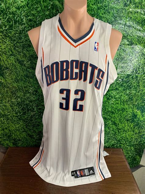 Charlotte Bobcats 2009-2010 Home Jersey