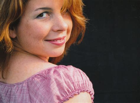 Brave New Girls: Adventures of Gals and Gizmos eBook : Fan, Mary ...